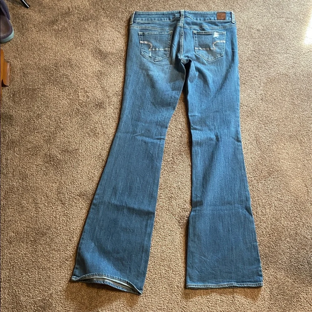 American Eagle Women's Distressed Size 10 Artist Stretch Flare Jeans X-Long - Picture 10 of 12